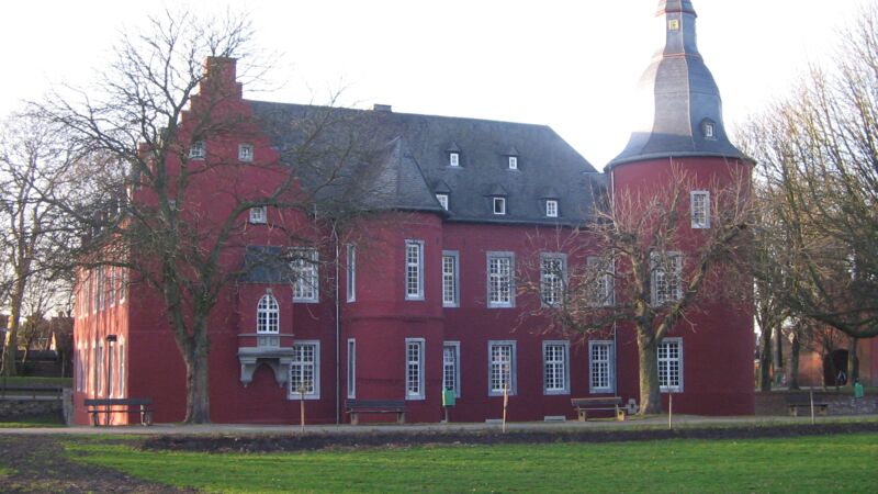 Burg Alsdorf – Hausbau in Alsdorf